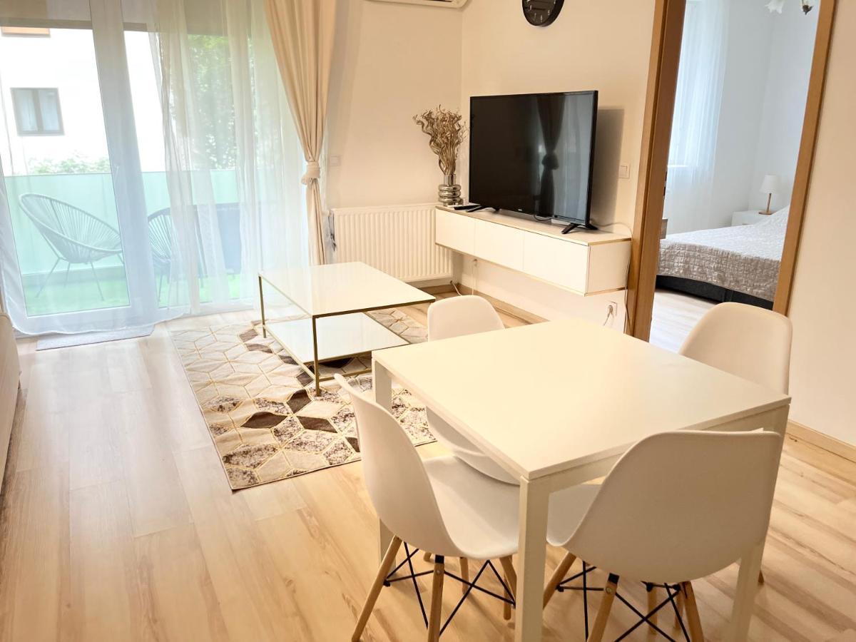 부다페스트 Corvin Promenade Crystal 아파트 외부 사진